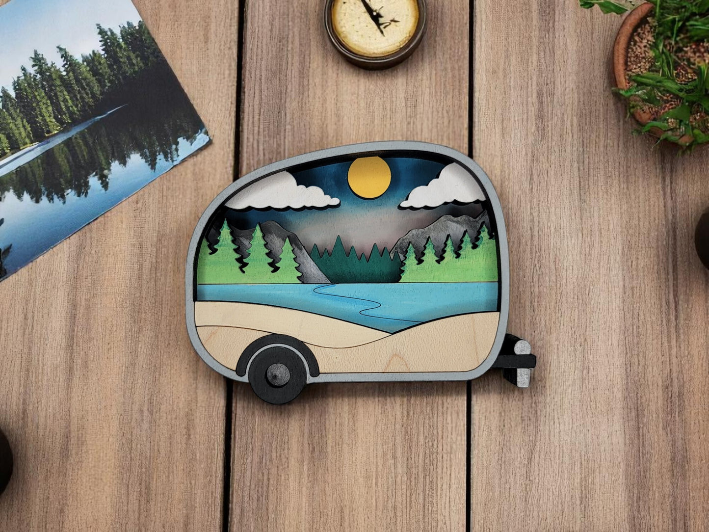 Layered Outdoor Nature Souvenir Ornament & Magnet