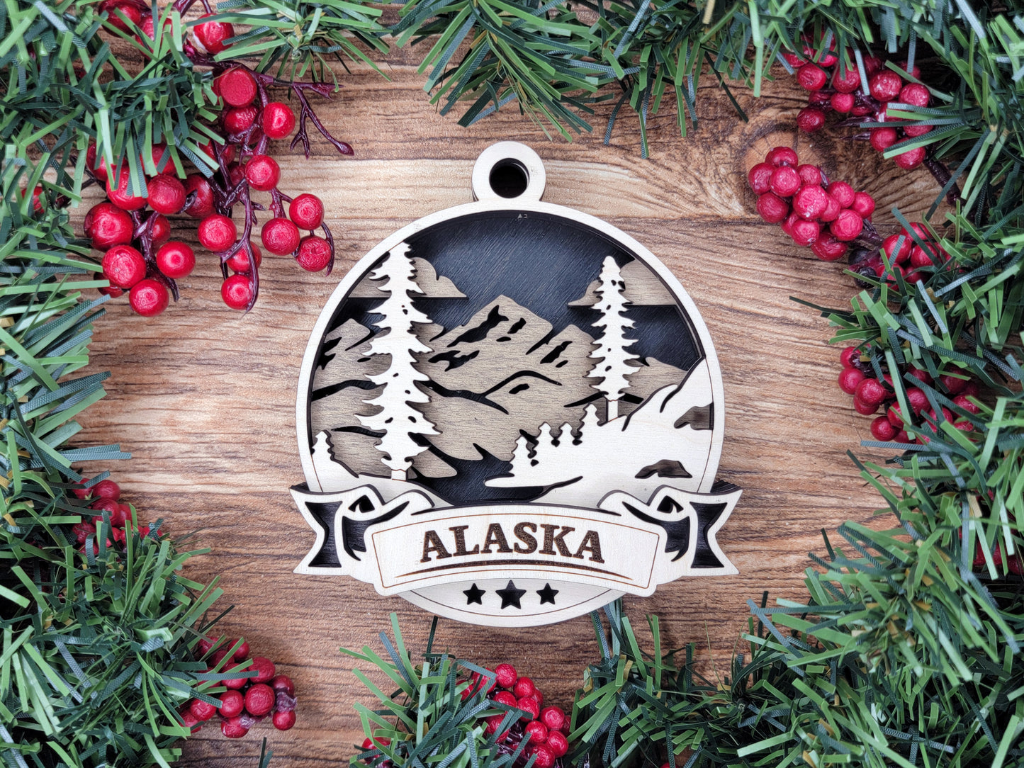 Discover America Wood Souvenir Ornament | 50 States