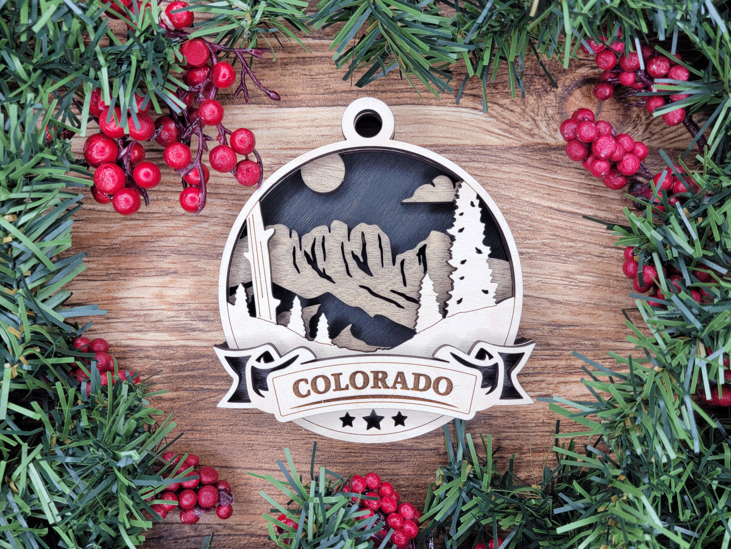 Discover America Wood Souvenir Ornament | 50 States