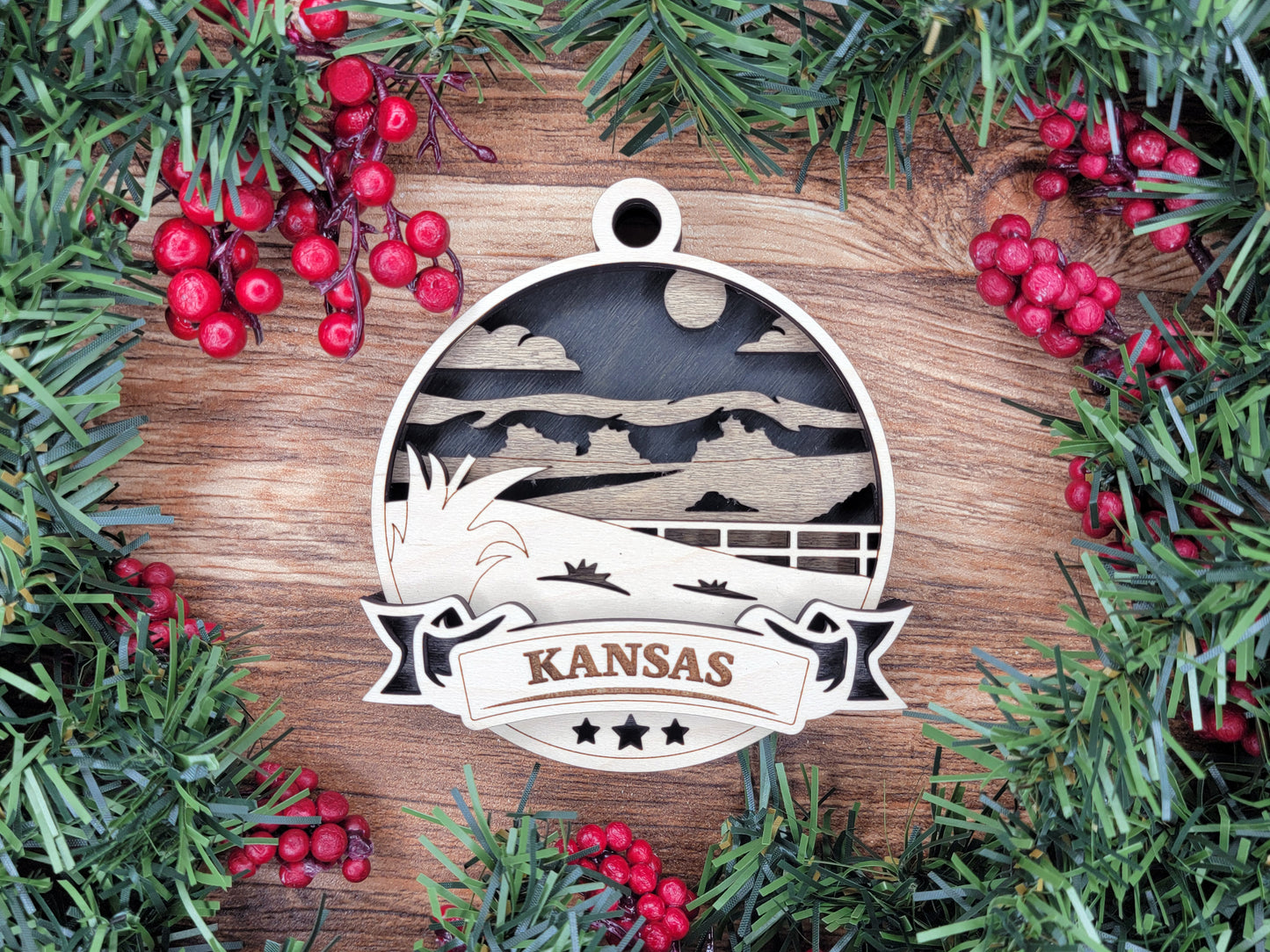 Discover America Wood Souvenir Ornament | 50 States