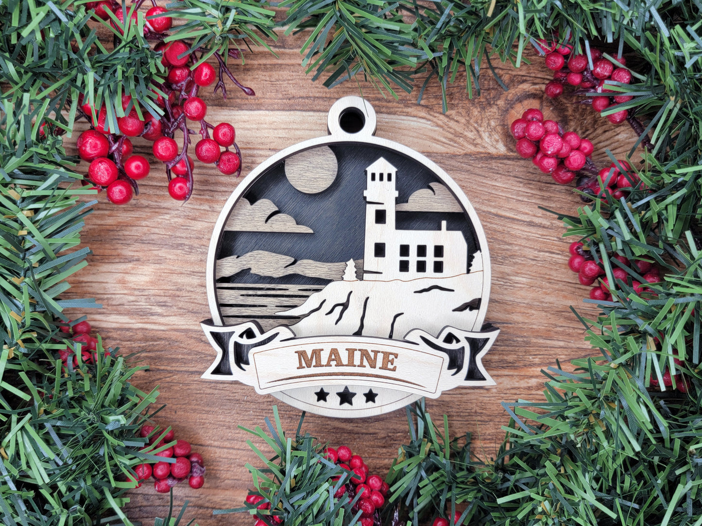 Discover America Wood Souvenir Ornament | 50 States