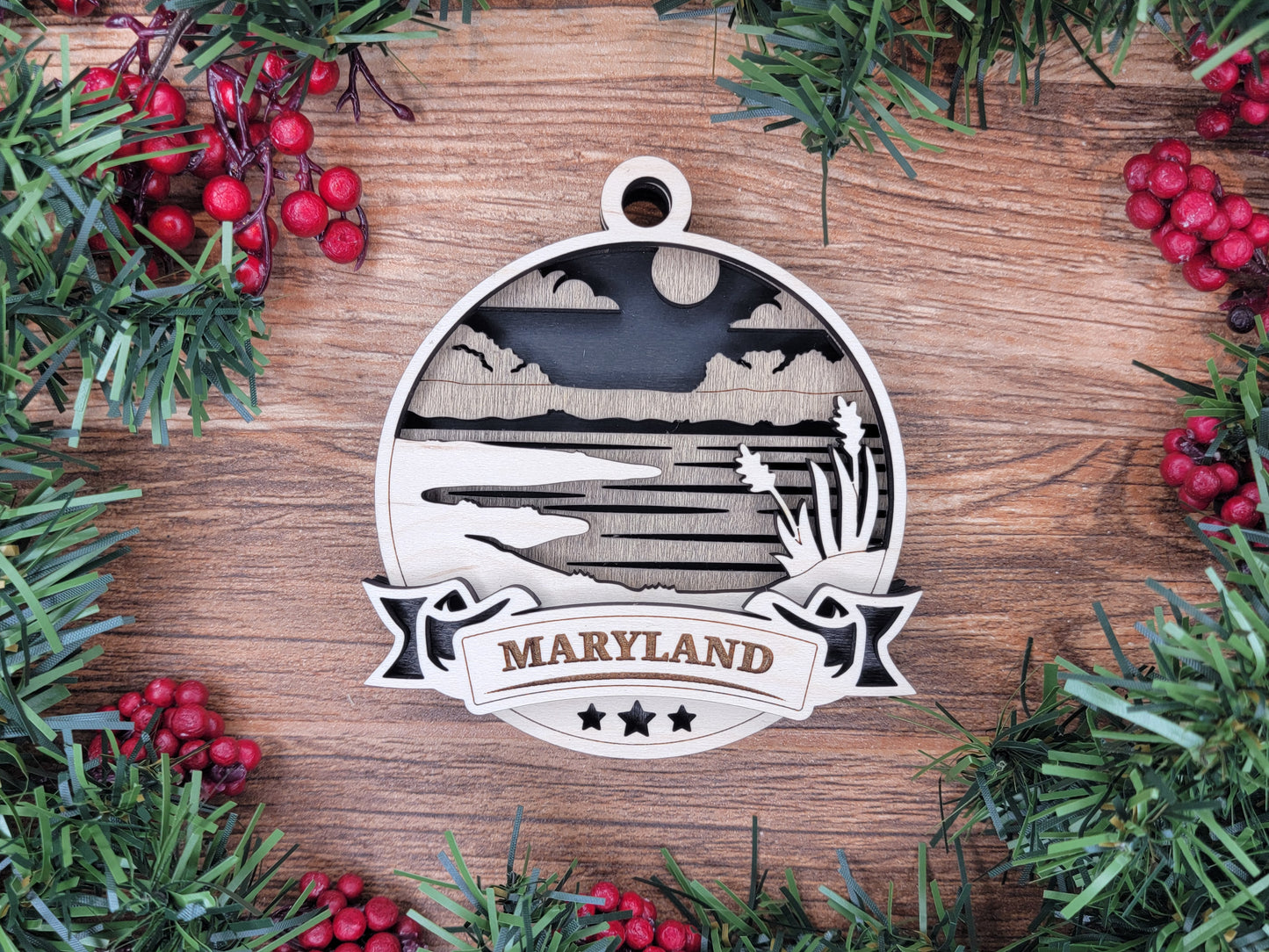 Discover America Wood Souvenir Ornament | 50 States