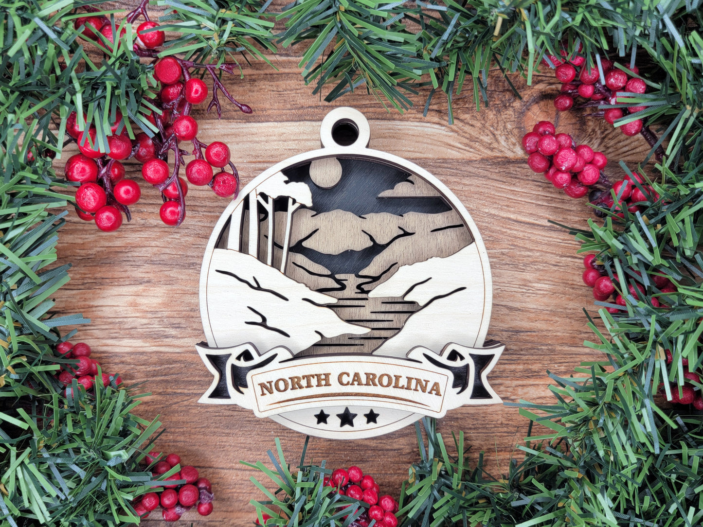 Discover America Wood Souvenir Ornament | 50 States