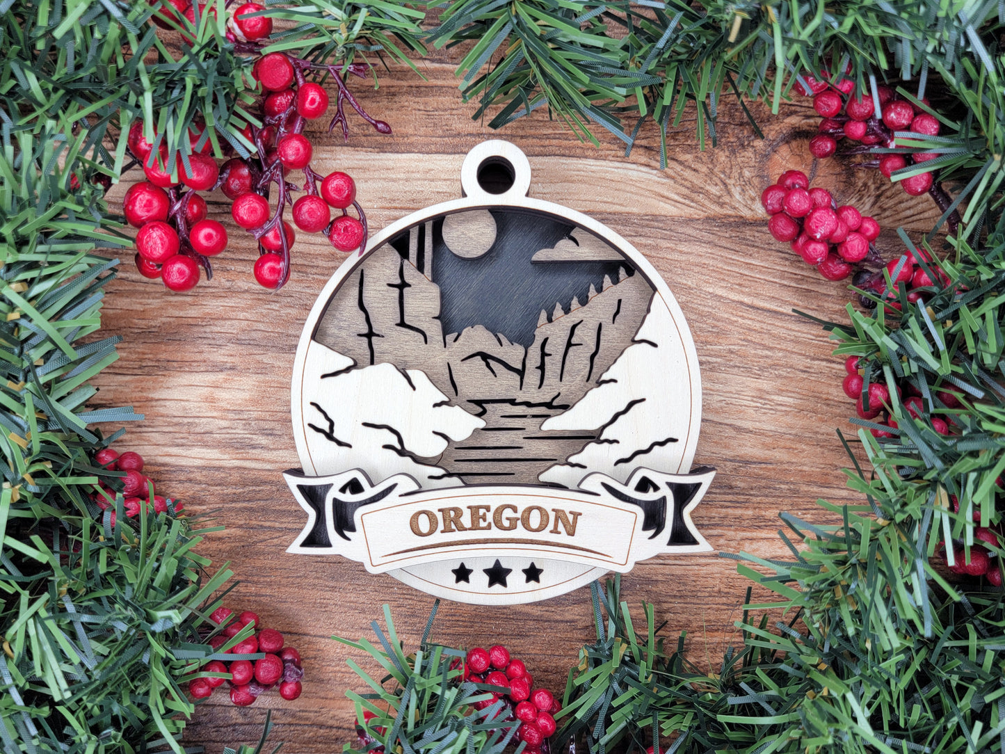 Discover America Wood Souvenir Ornament | 50 States