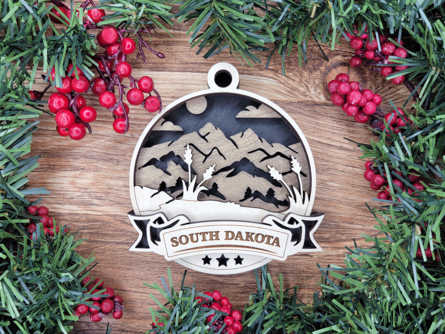 Discover America Wood Souvenir Ornament | 50 States