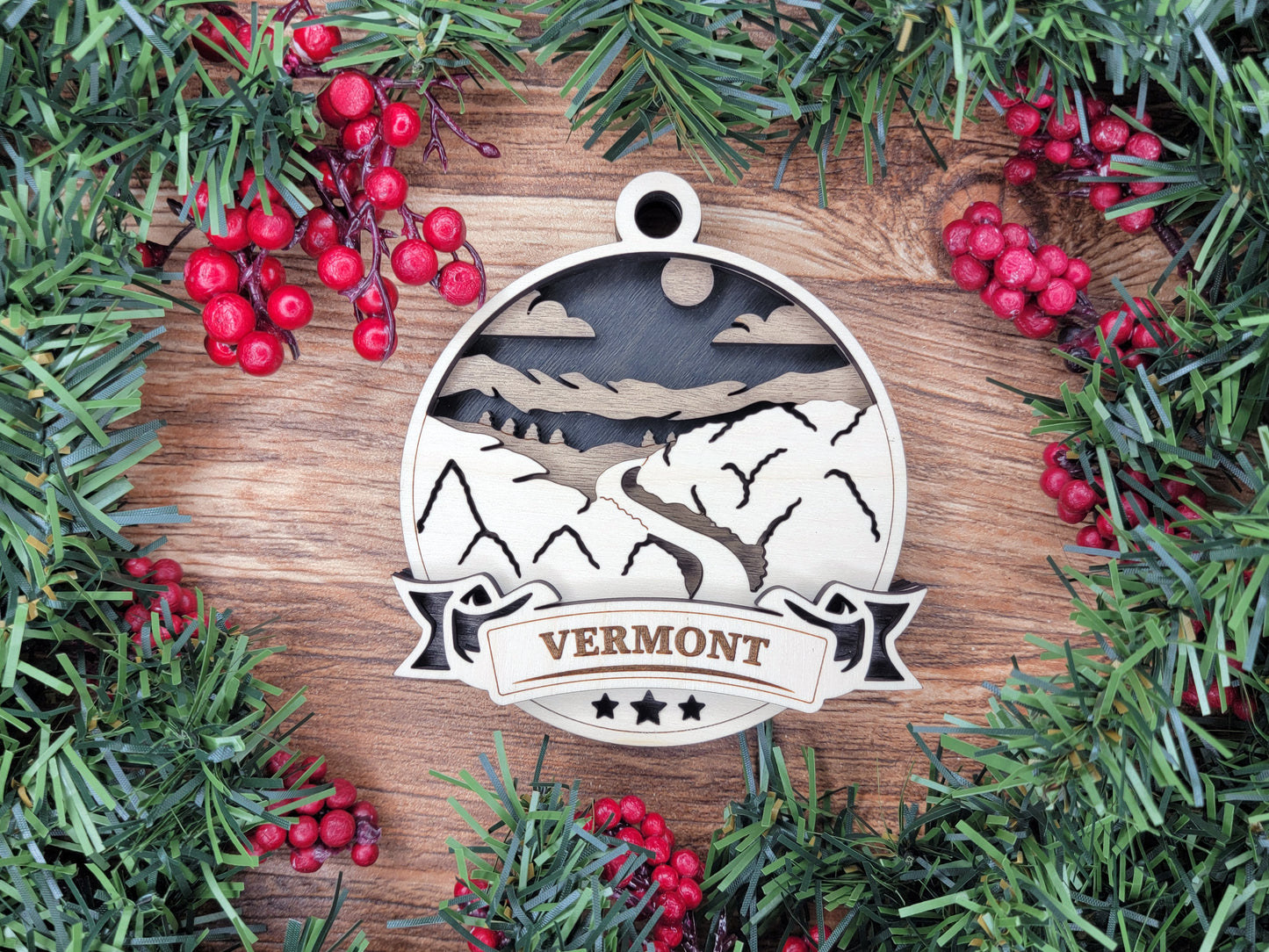 Discover America Wood Souvenir Ornament | 50 States