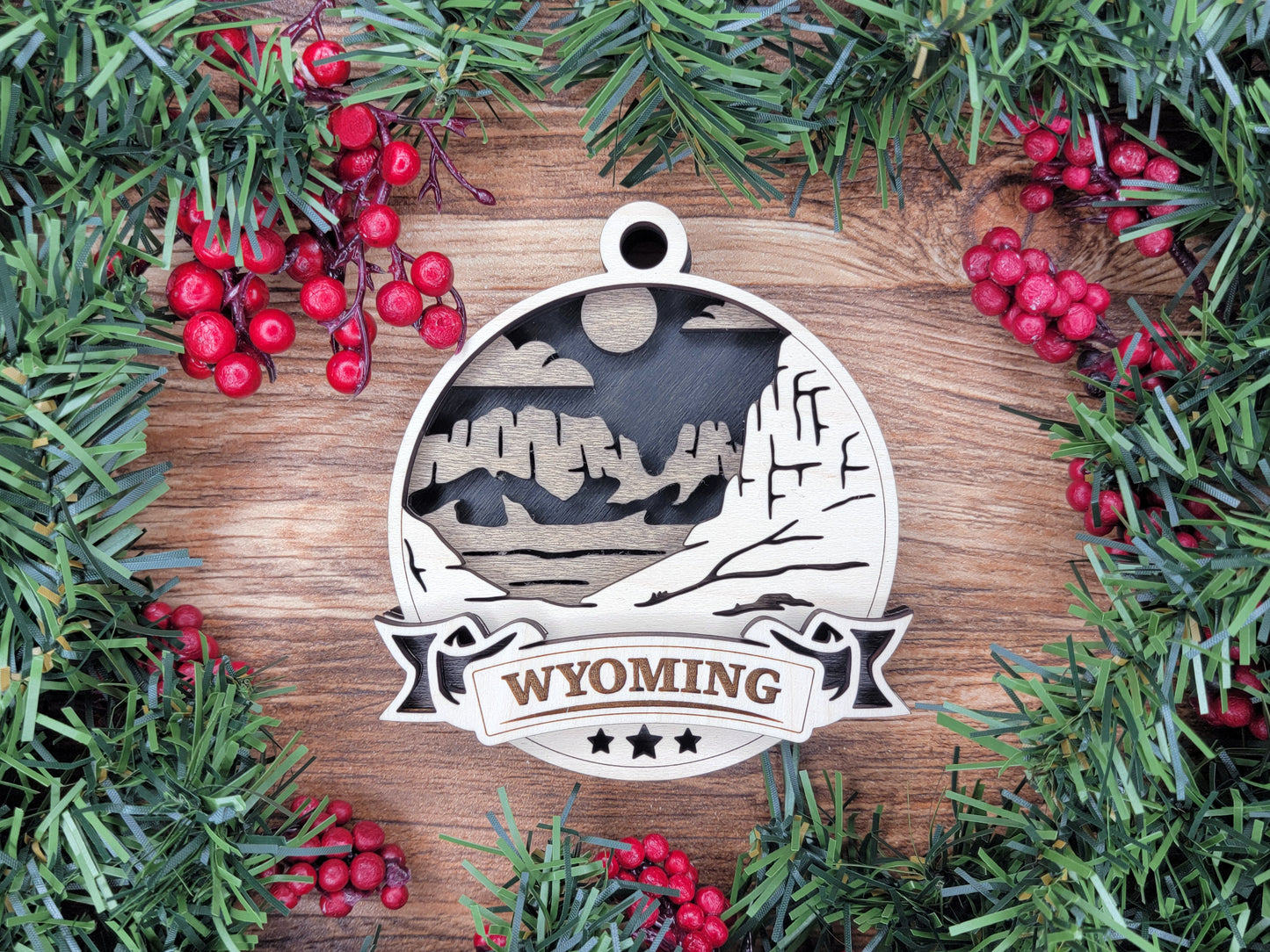 Discover America Wood Souvenir Ornament | 50 States